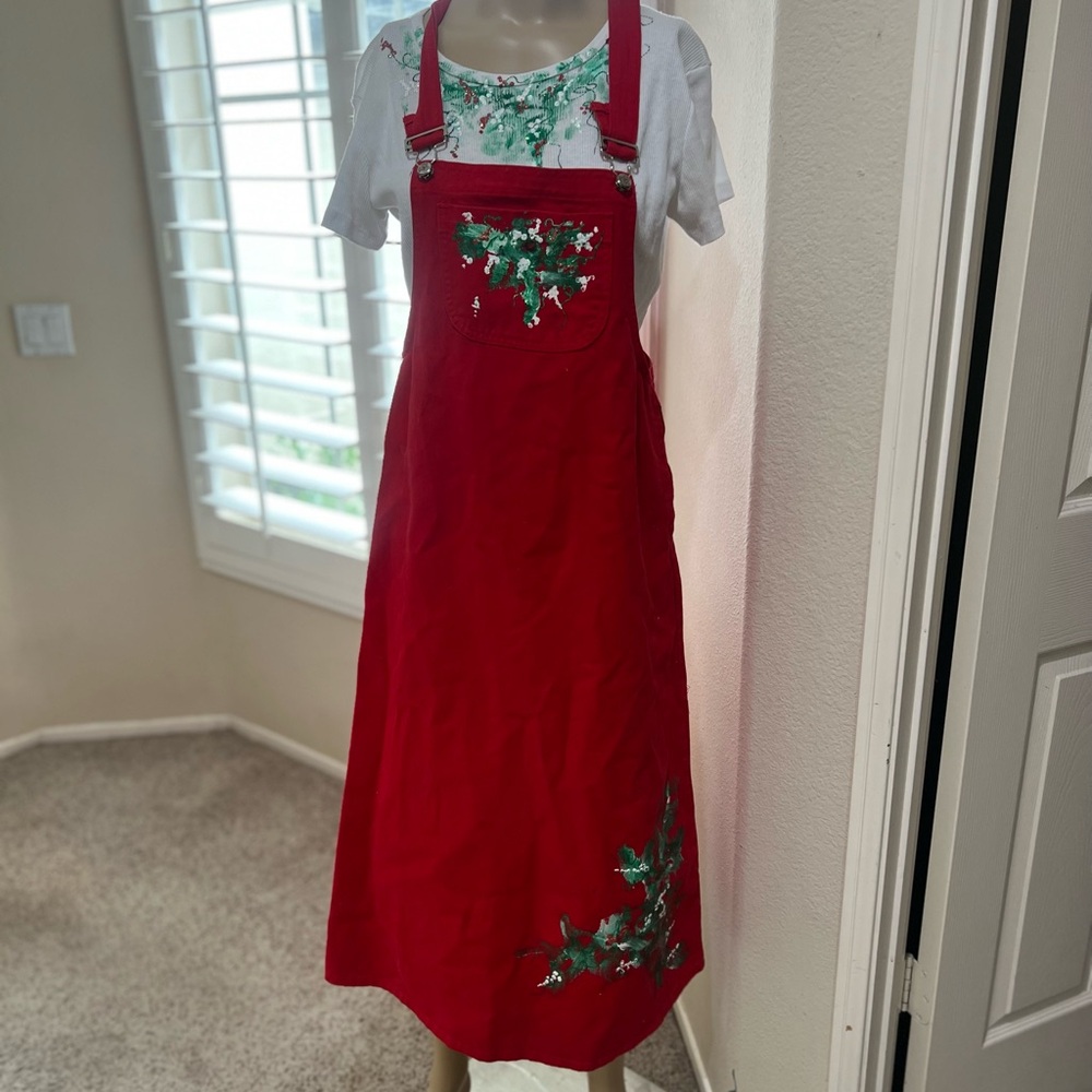 VNTG USA Hand painted floral Bib Overalls Dress Red inner shirt wear to art S